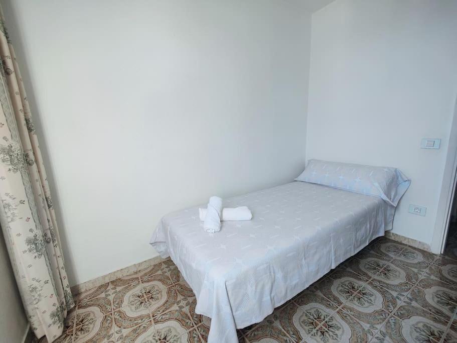 Casa Chito Santa Cruz Apartment Exterior photo